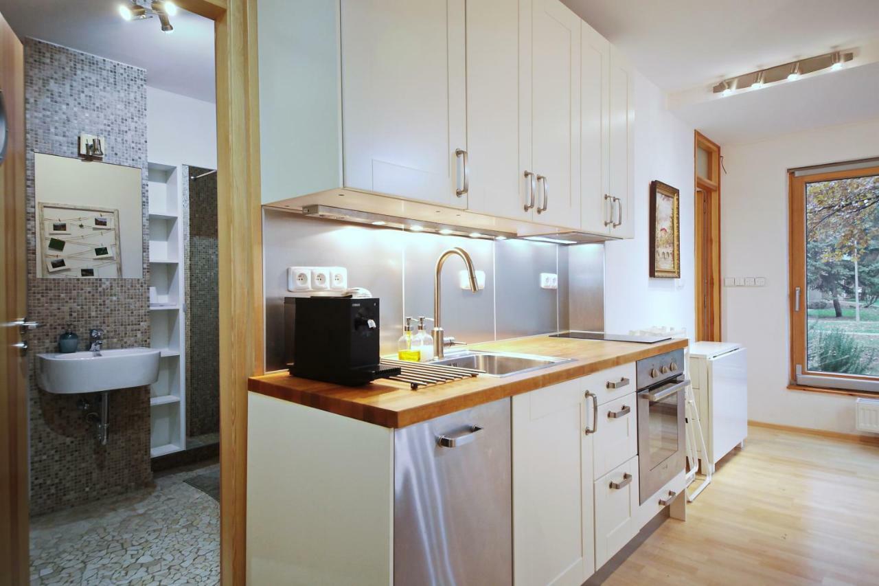 Invalidovna Apartment Praha Eksteriør bilde
