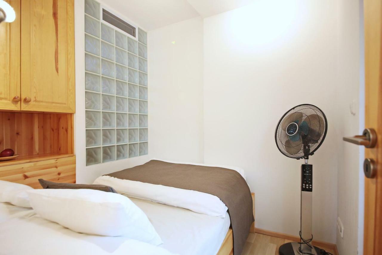 Invalidovna Apartment Praha Eksteriør bilde