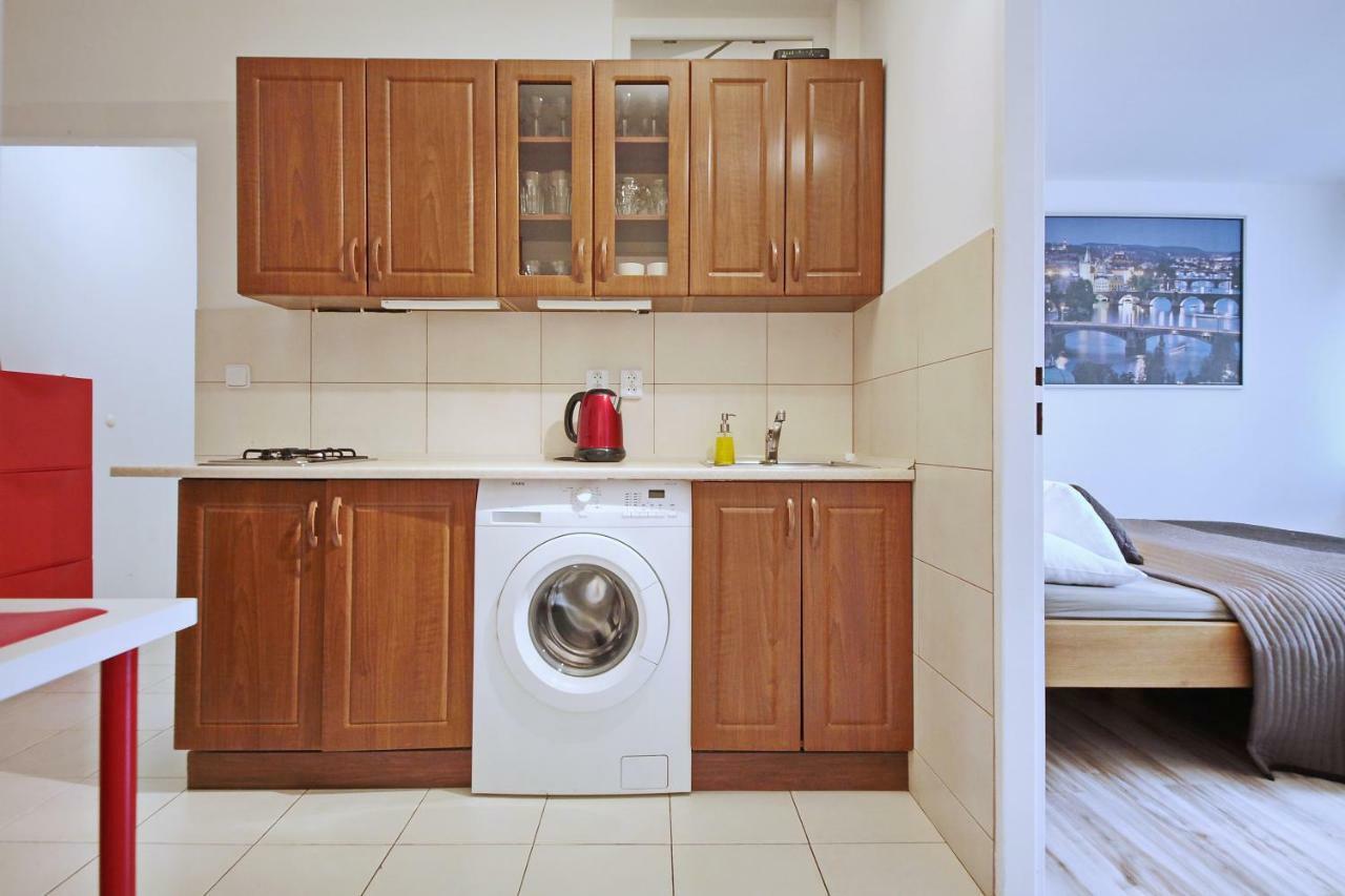 Invalidovna Apartment Praha Eksteriør bilde