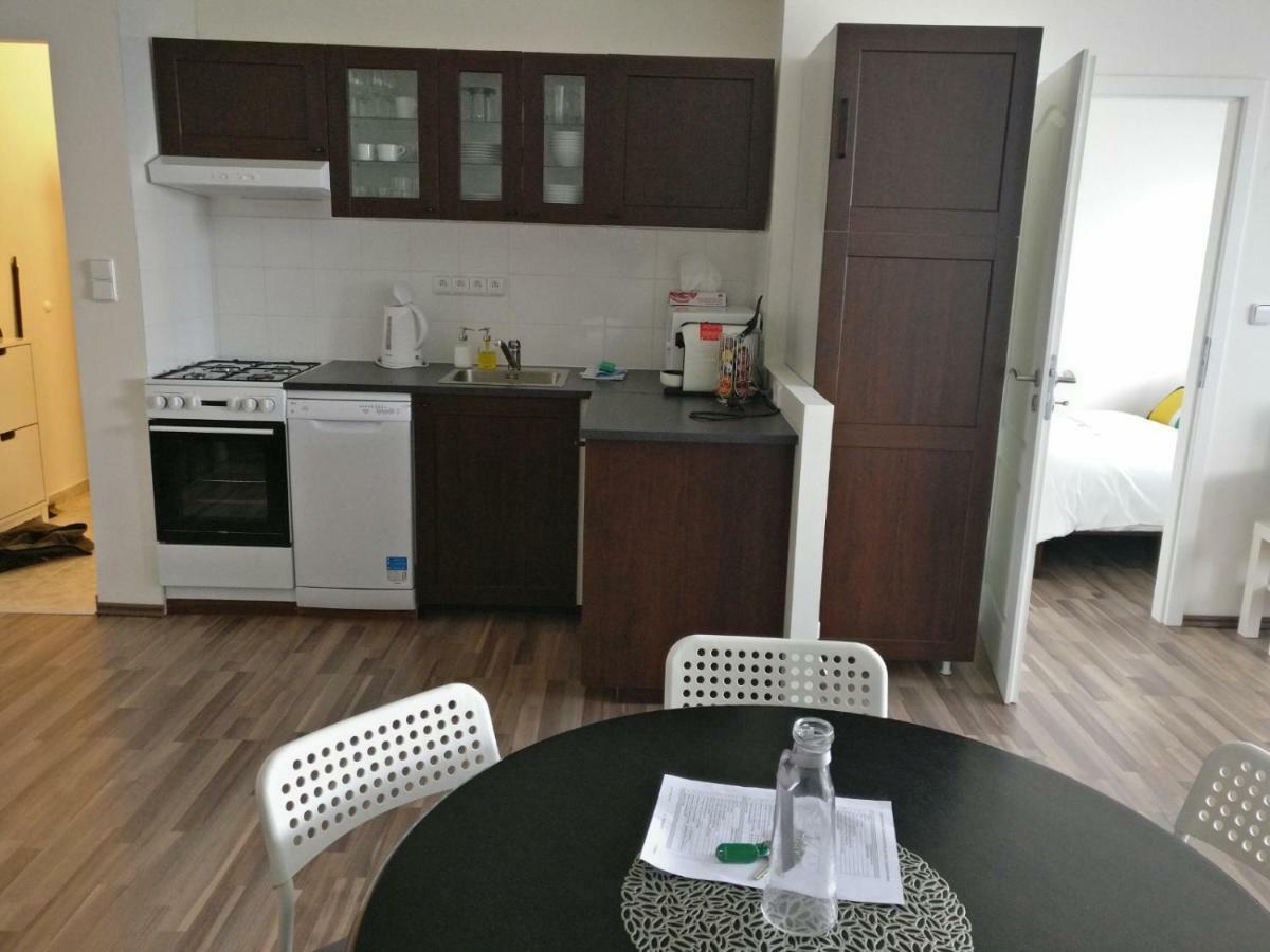 Invalidovna Apartment Praha Eksteriør bilde